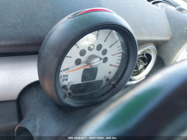 2014 MINI CLUBMAN WMWZF3C55ET493143 Photo 6