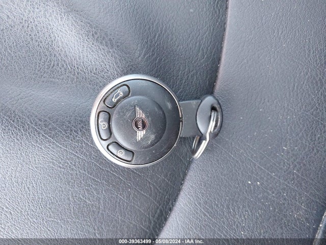 2008 MINI COOPER CLUBMAN WMWML33518TN66774 Photo 10