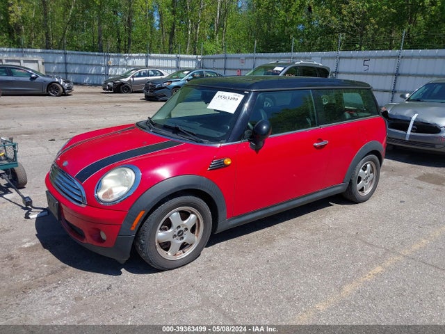 2008 MINI COOPER CLUBMAN WMWML33518TN66774 Photo 1