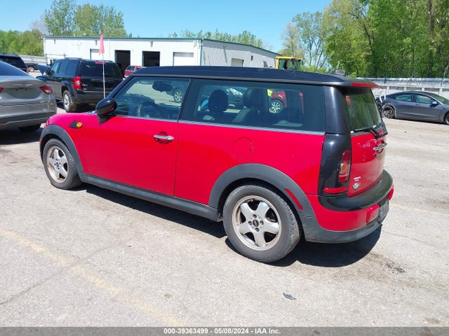 2008 MINI COOPER CLUBMAN WMWML33518TN66774 Photo 2