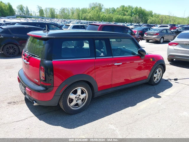 2008 MINI COOPER CLUBMAN WMWML33518TN66774 Photo 3