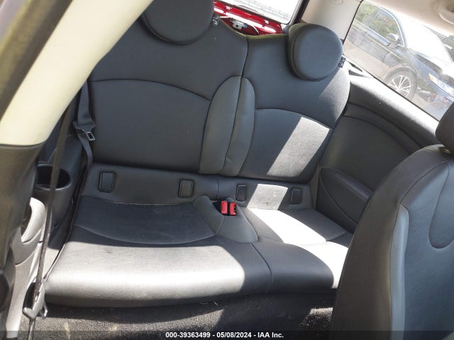 2008 MINI COOPER CLUBMAN WMWML33518TN66774 Photo 7