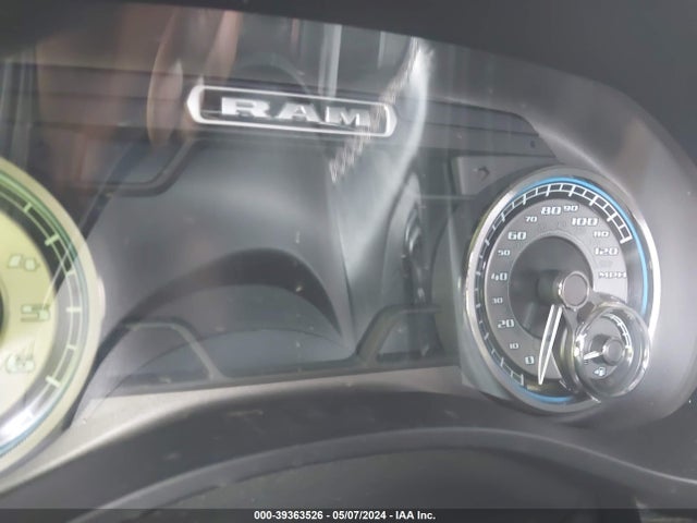 RAM 1500 Limited  4x4 5'7 Box 2019 1C6SRFHT2KN670212 Image 16