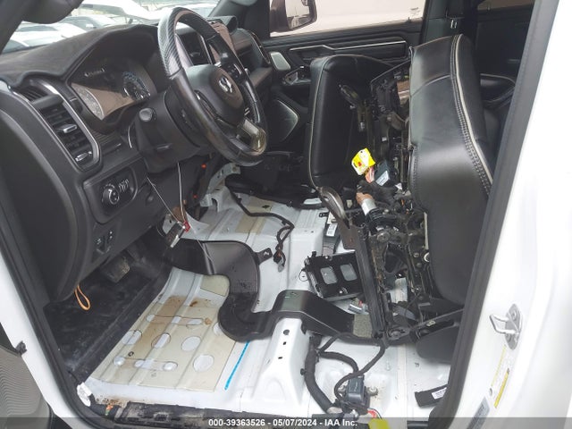 RAM 1500 Limited  4x4 5'7 Box 2019 1C6SRFHT2KN670212 Image 6