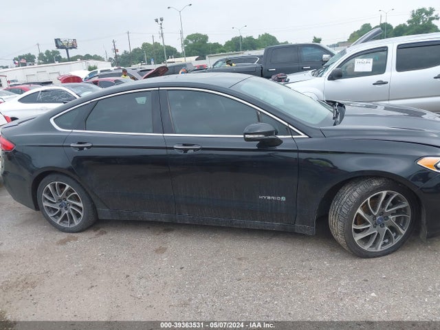 Продажа на аукционе авто 2019 Ford Fusion Hybrid Titanium, vin: 3FA6P0RU3KR223864, номер лота: 39363531