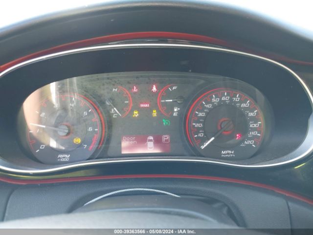 1C3CDFAA6GD517760 Dodge DART SE