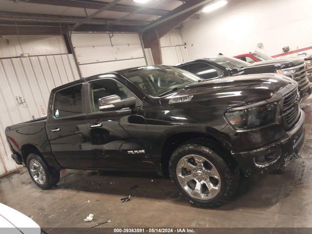 1C6SRFFTXLN114797 RAM 1500 Big Horn  4x4 5'7 Box