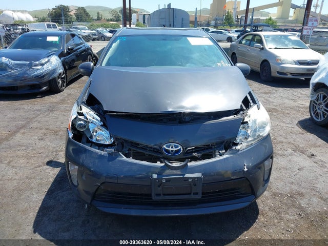 Toyota Prius Two 2014 JTDKN3DU5E0388410 Image 12