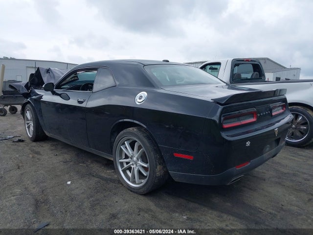 Dodge Challenger Sxt 2018 2C3CDZAG7JH321603 Image 3