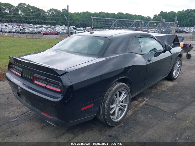 Dodge Challenger Sxt 2018 2C3CDZAG7JH321603 Image 4