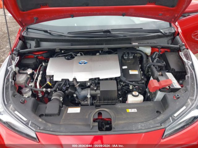 JTDL9MFU4M3025069 Toyota Prius Le Awd-e
