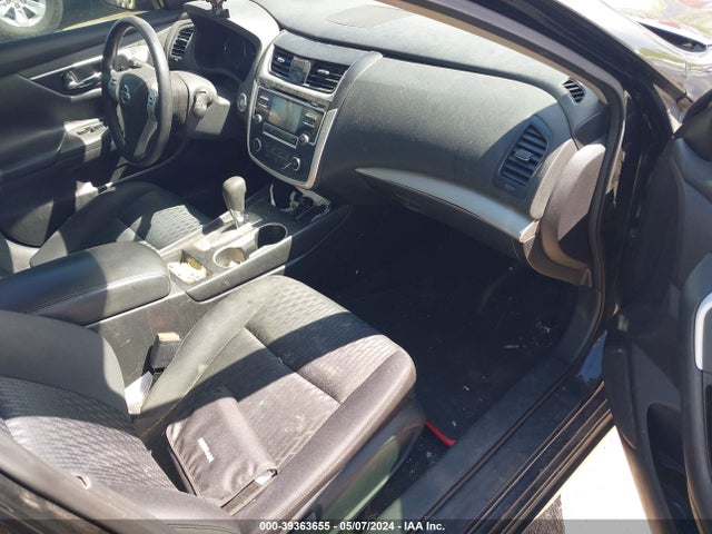 Nissan Altima 2016 1N4AL3AP1GN350460 Image 17