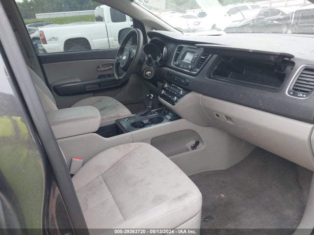 KIA SEDONA LX 2016 KNDMB5C18G6165279 Image 5