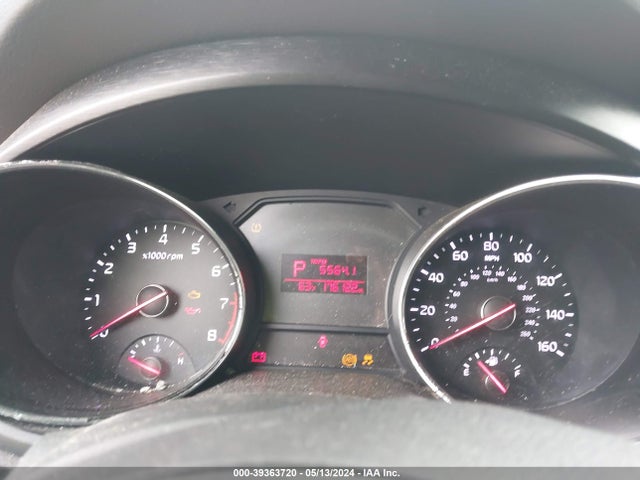 KIA SEDONA LX 2016 KNDMB5C18G6165279 Image 7