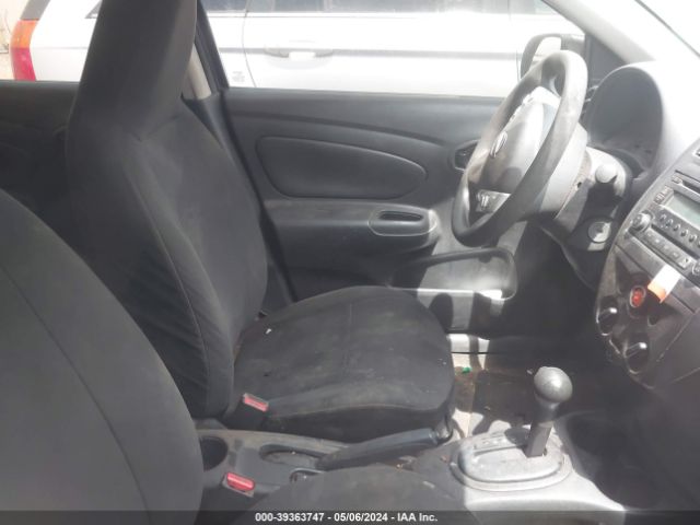 3N1CN7APXFL815422 Nissan Versa 1.6 S+