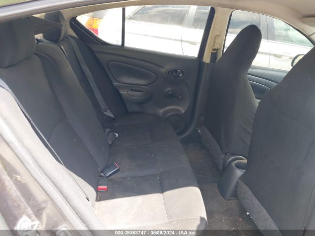 3N1CN7APXFL815422 Nissan Versa 1.6 S+