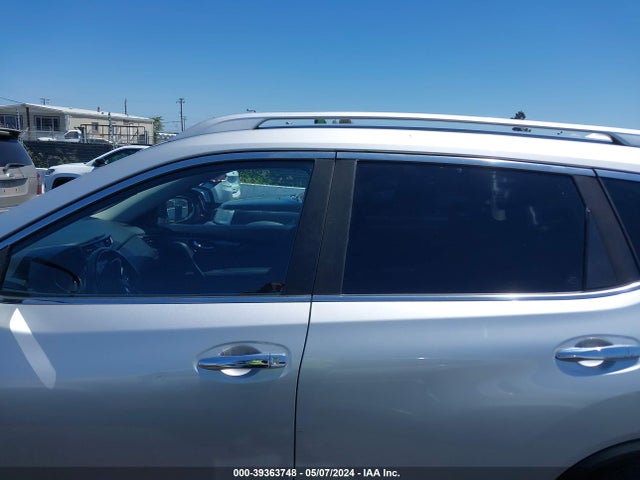 Nissan ROGUE SV 2017 JN8AT2MT4HW153120 Image 15