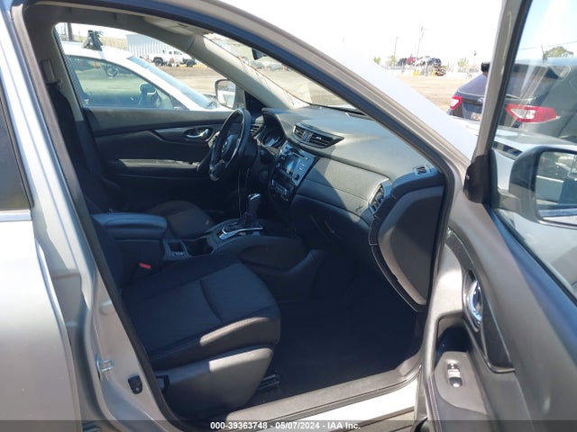 Nissan ROGUE SV 2017 JN8AT2MT4HW153120 Image 5