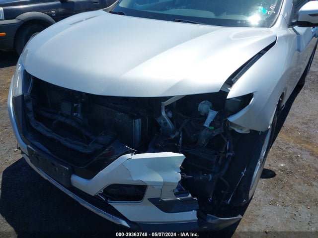 Nissan ROGUE SV 2017 JN8AT2MT4HW153120 Image 6