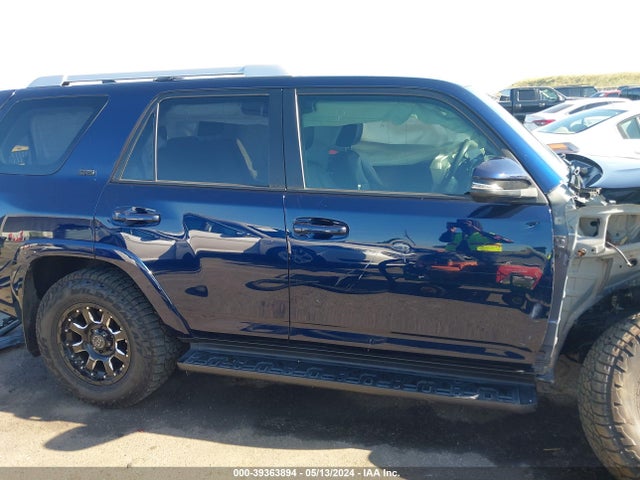 Toyota 4runner Sr5 Premium 2018 JTEBU5JR1J5531246 Image 14