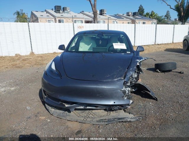 Tesla Model 3 Long Range Dual Motor All-wheel Drive 2022 5YJ3E1EB8NF255101 Image 12