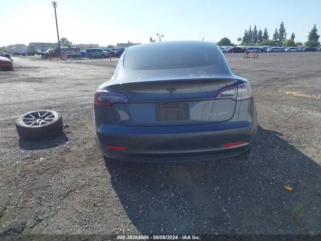 Tesla Model 3 Long Range Dual Motor All-wheel Drive 2022 5YJ3E1EB8NF255101 Image 16