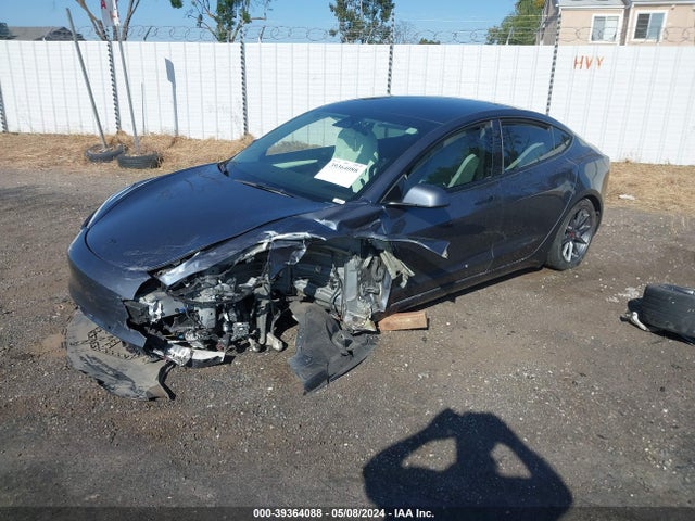 Tesla Model 3 Long Range Dual Motor All-wheel Drive 2022 5YJ3E1EB8NF255101 Image 2