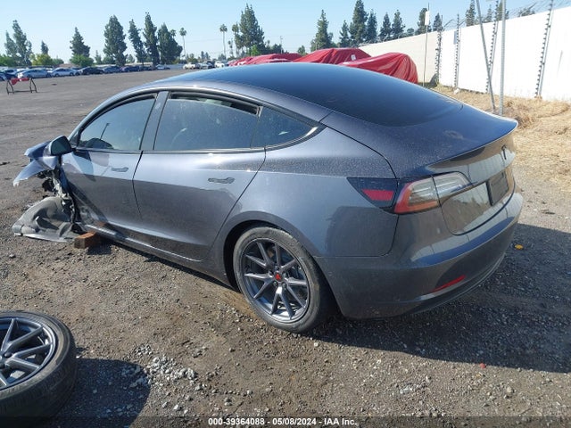 Tesla Model 3 Long Range Dual Motor All-wheel Drive 2022 5YJ3E1EB8NF255101 Image 3