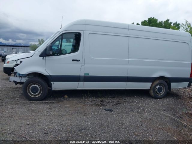 WDRPF1CD4KP062495 Freightliner Sprinter 2500 High Roof V6