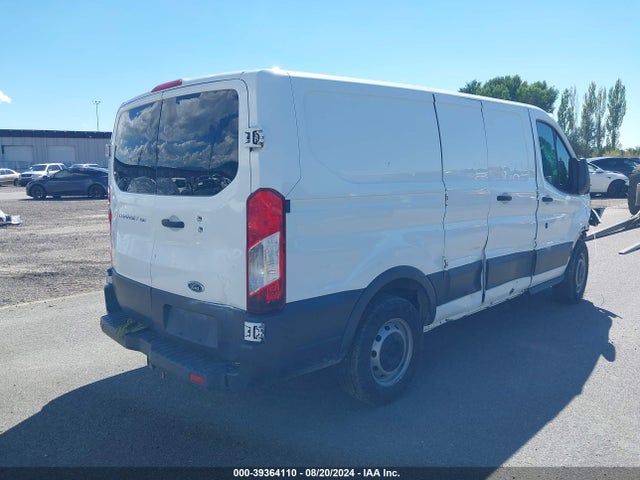 Ford Transit-150 2015 1FTYE1ZM9FKA79410 Image 4