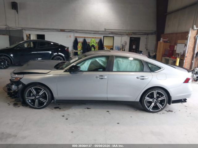 1HGCY2F52PA022964 Honda Accord Hybrid Sport
