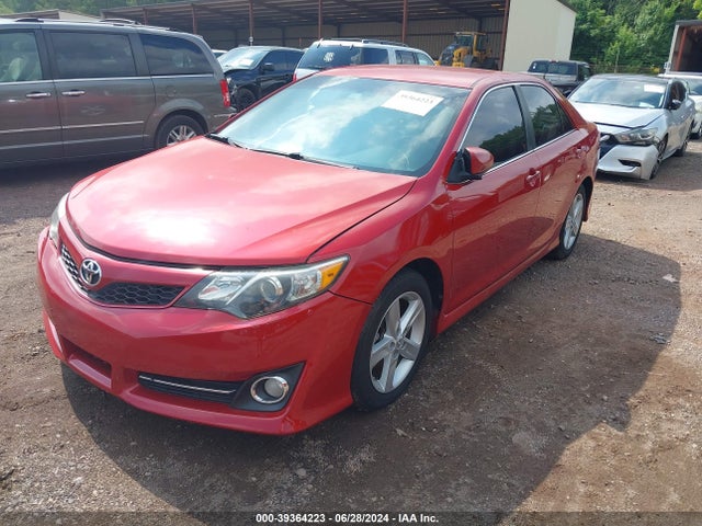 Toyota CAMRY SE 2014 4T1BF1FK7EU740789 Image 2