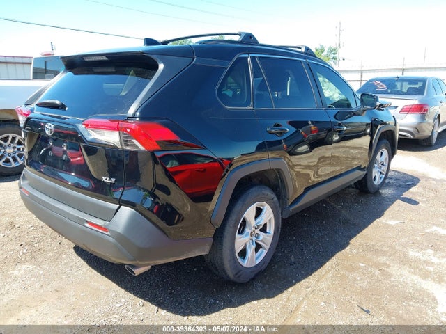Toyota Rav4 Xle 2019 JTMW1RFV1KD016265 Image 4