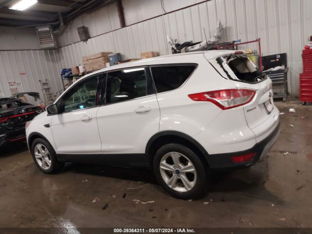 1FMCU9GX6GUB47463 Ford ESCAPE SE
