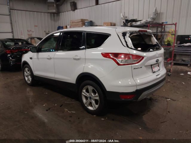 1FMCU9GX6GUB47463 Ford ESCAPE SE
