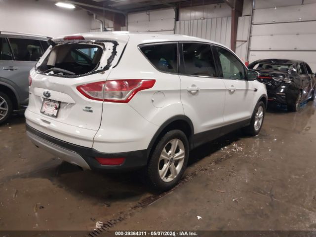 1FMCU9GX6GUB47463 Ford ESCAPE SE