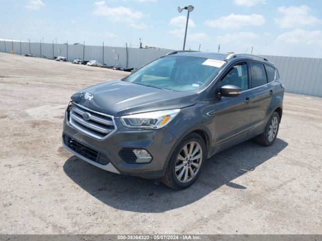 1FMCU0JD1HUC77968 Ford Escape Titanium