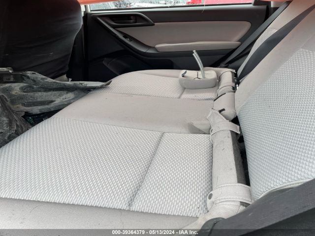 JF2SJABC9GH494472 Subaru Forester 2.5i