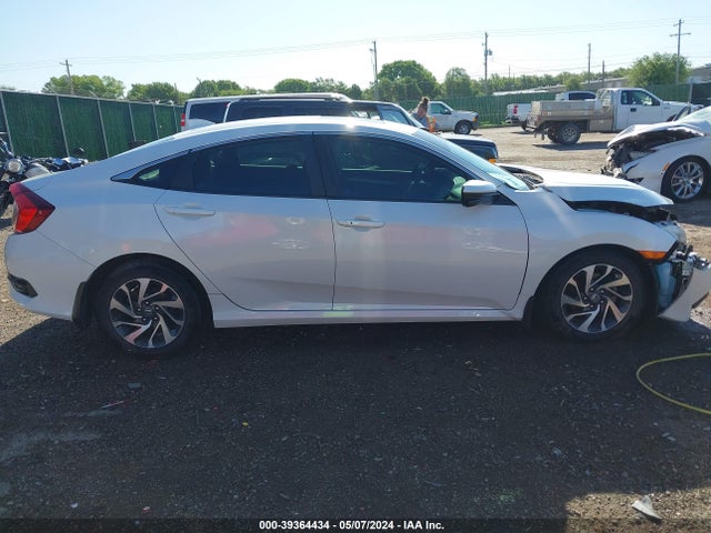 Honda CIVIC EX 2017 19XFC2F77HE002963 Image 14