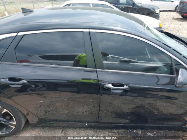 5XXG64J2XNG113254 KIA K5 Gt-line