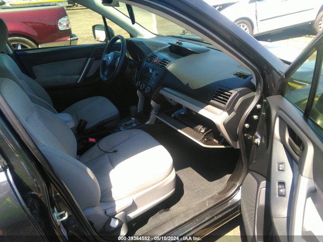 Subaru Forester 2.5i Premium 2015 JF2SJADC4FH841556 Image 5