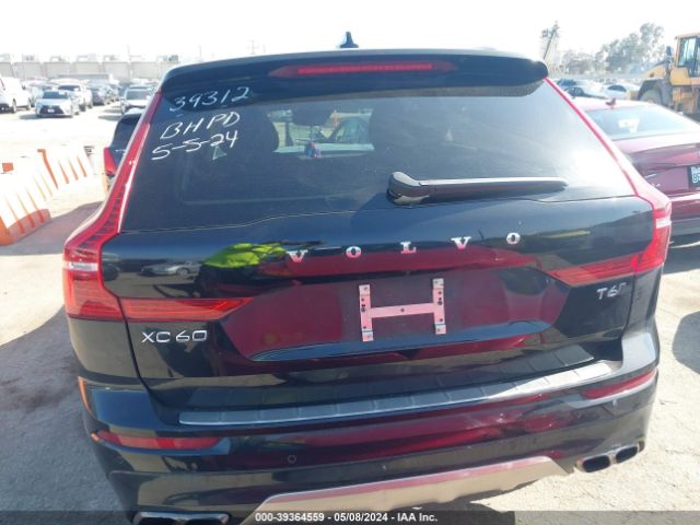 YV4A22RK4K1352698 Volvo Xc60 T6 Momentum