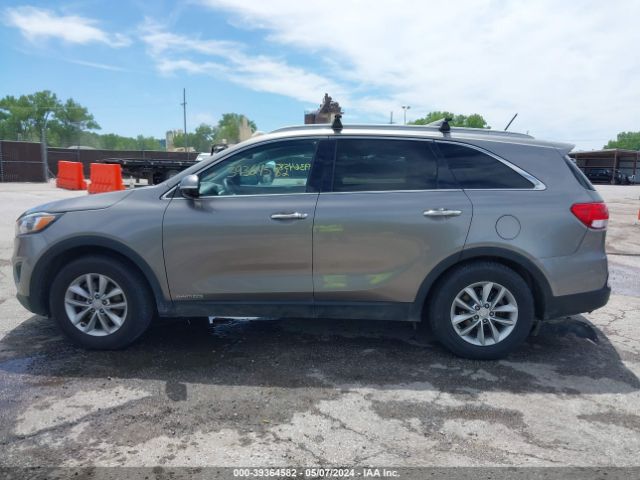 5XYPGDA57HG292716 KIA Sorento 3.3l Lx