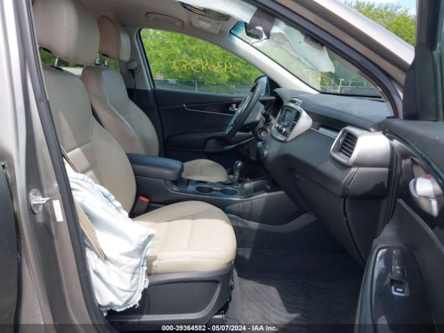 5XYPGDA57HG292716 KIA Sorento 3.3l Lx