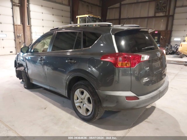 Toyota RAV4 LE 2015 JTMBFREV0FD160848 Image 3