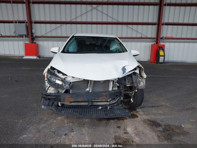 Toyota COROLLA LE 2017 5YFBURHE8HP638970 Image 12
