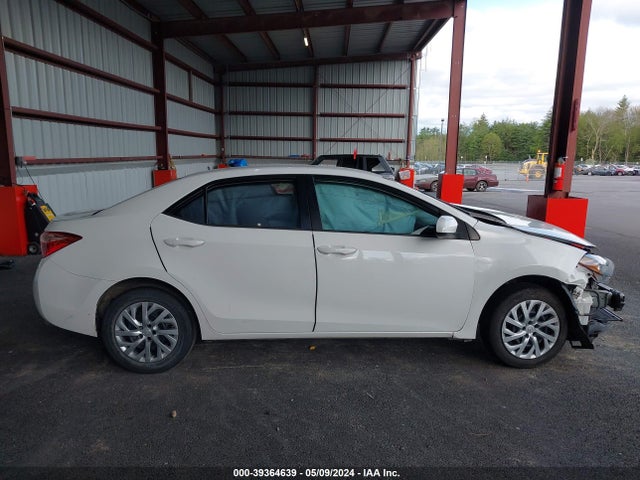 Toyota COROLLA LE 2017 5YFBURHE8HP638970 Image 13