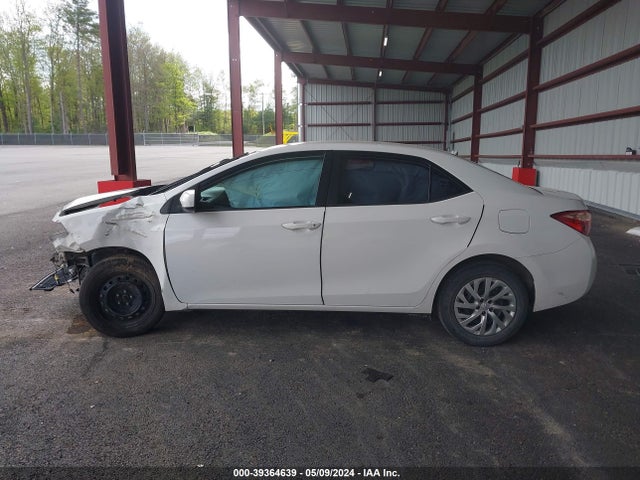 Toyota COROLLA LE 2017 5YFBURHE8HP638970 Image 14