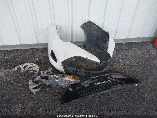 Toyota COROLLA LE 2017 5YFBURHE8HP638970 Image 11