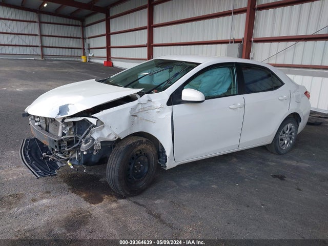 Toyota COROLLA LE 2017 5YFBURHE8HP638970 Image 2